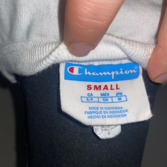 Champion Womens White Athletic T-Shirt Size Small Embroidered Vintage sku053 - Picture 10 of 10